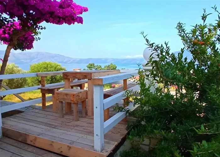 Sirena Hotel Radhimë